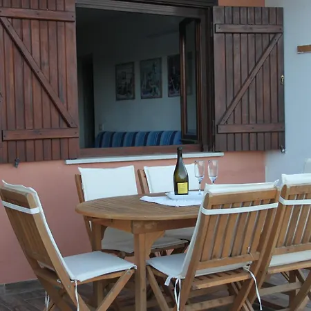 Casa Caramare Holiday home *